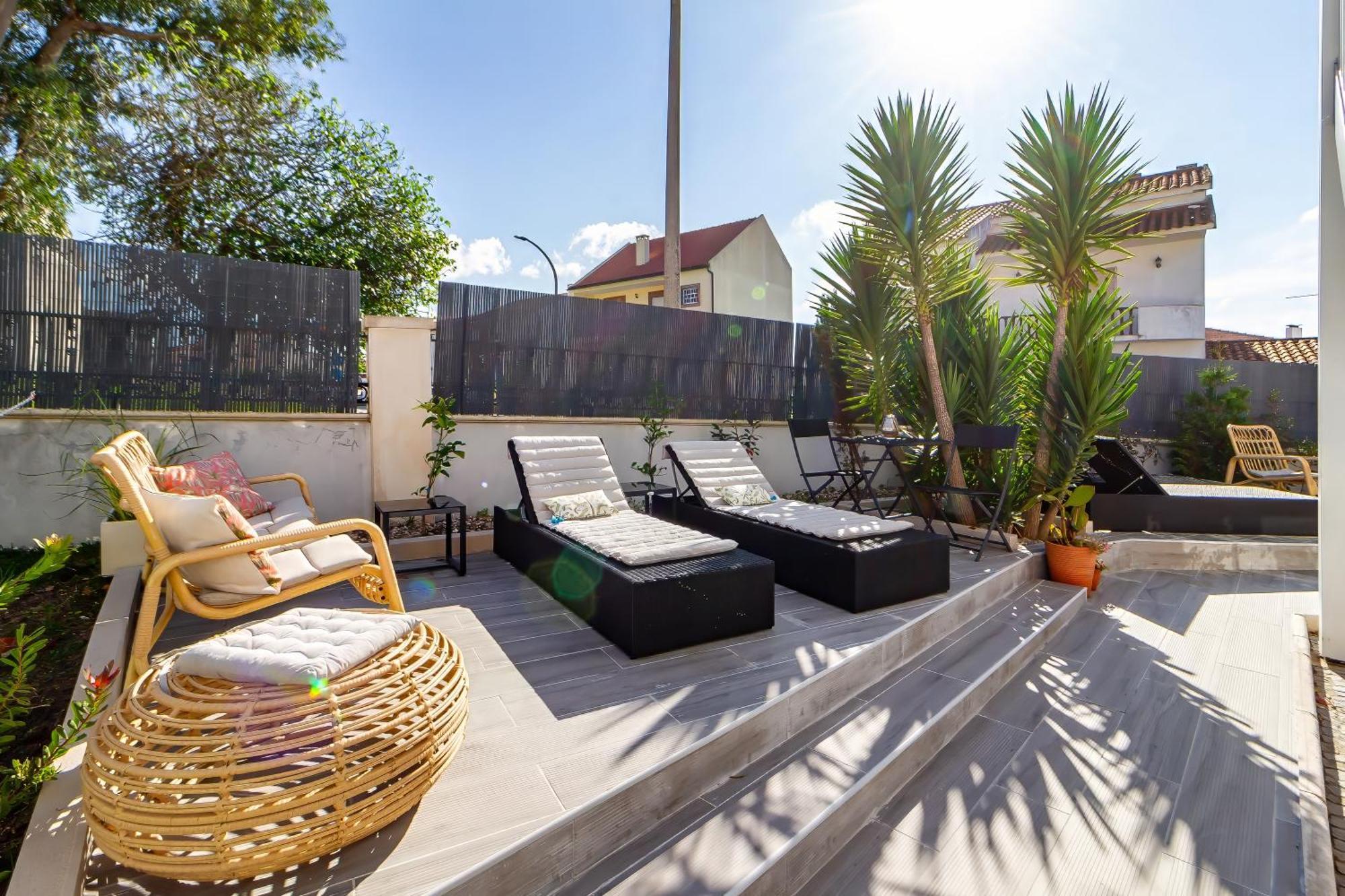 Nazare Oasis Suites Exterior photo